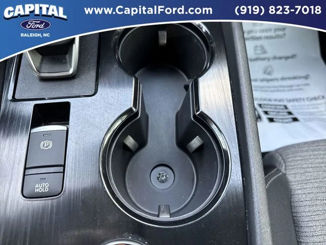 Used 2022 Silver Nissan SV image 30