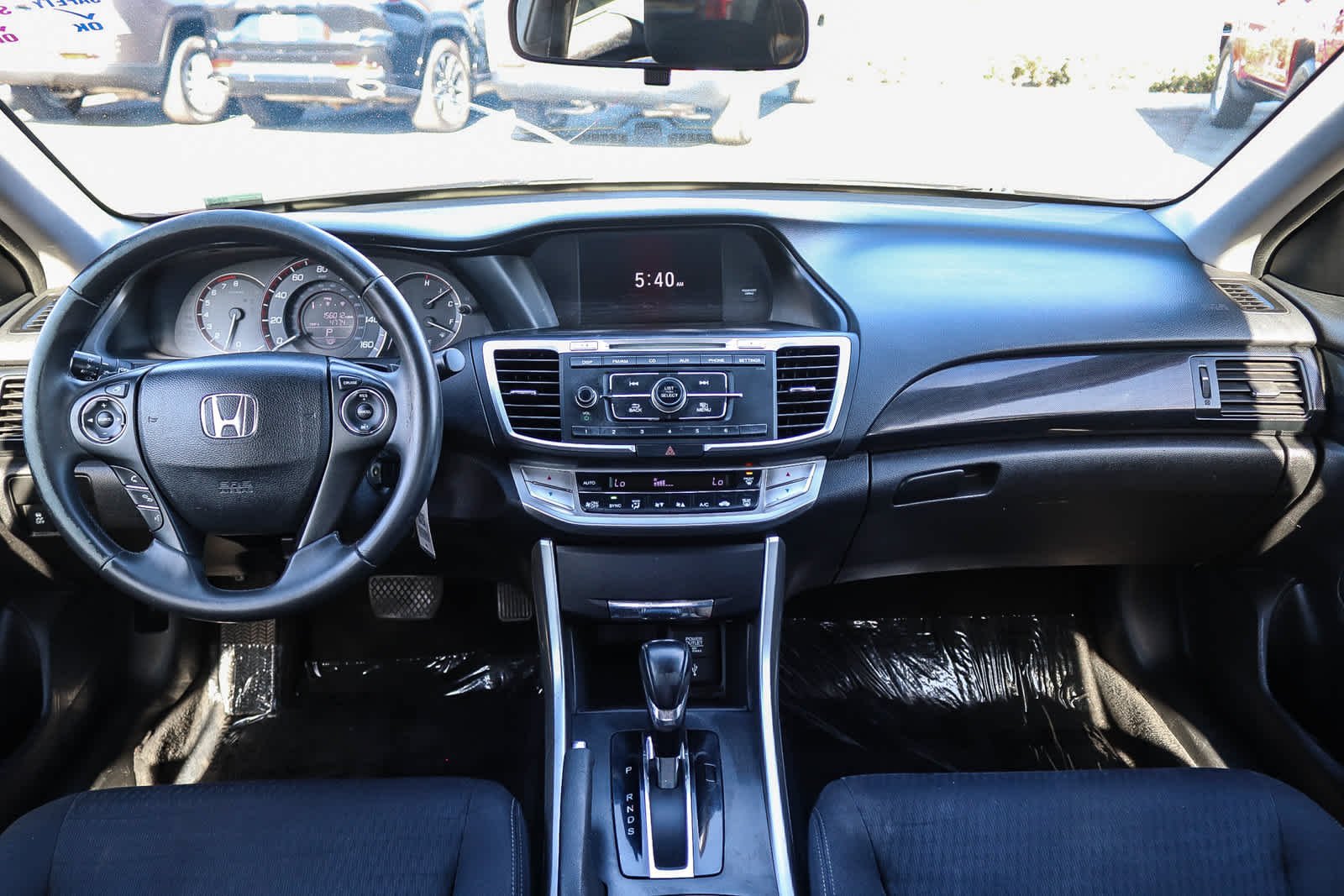 Used 2015 White Honda Sport image 12