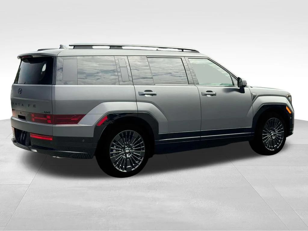 Used 2025 Gray Hyundai Calligraphy image 9