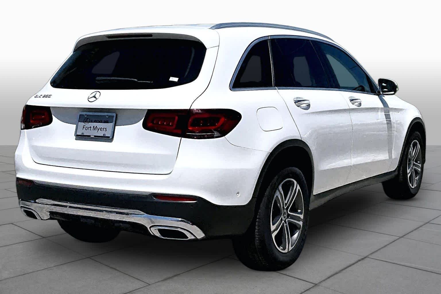 Used 2021 Polar White Mercedes-Benz GLC 300 image 13