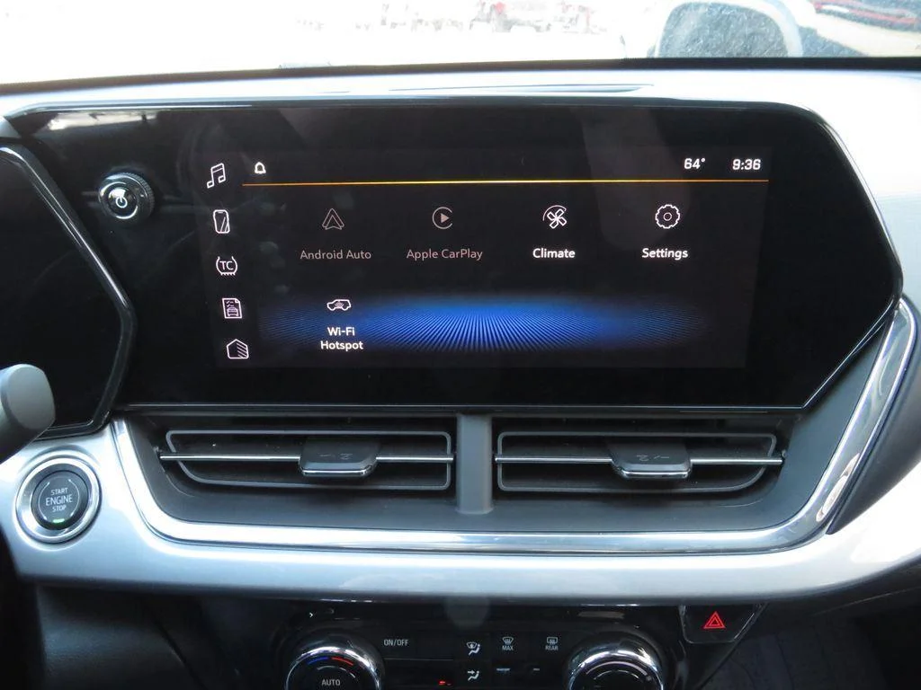 Used 2024 Crimson Chevrolet LT image 26