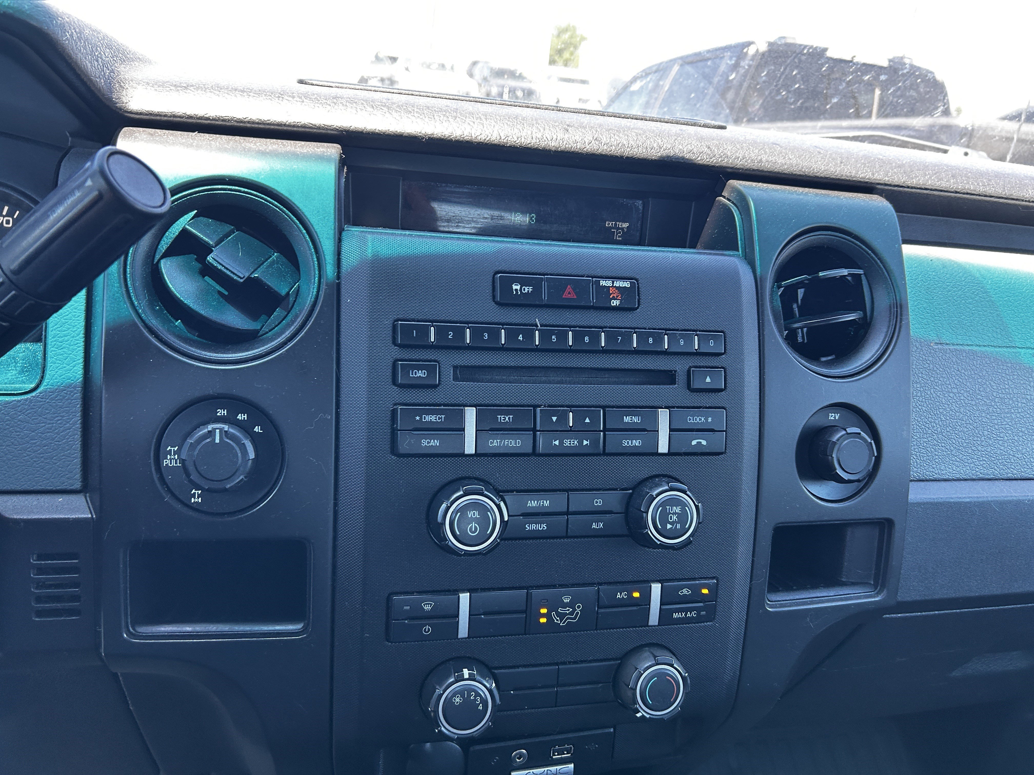 Used 2014 Sterling Gray Metallic Ford XL image 15