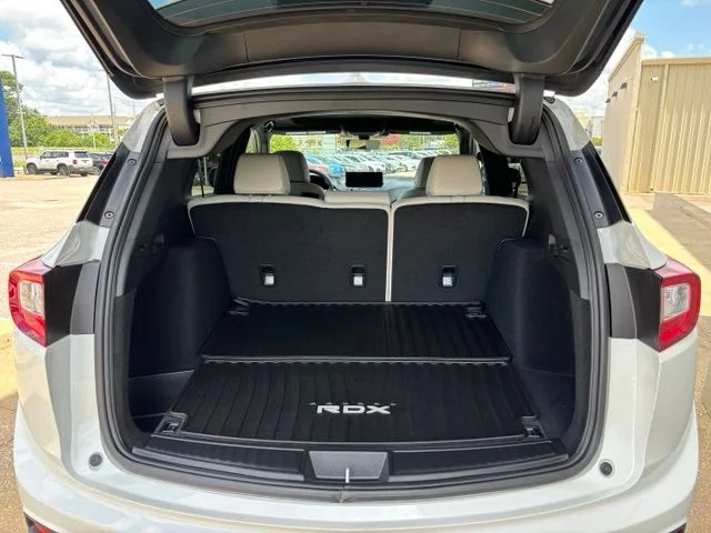 2025 Acura RDX Base - Photo 15