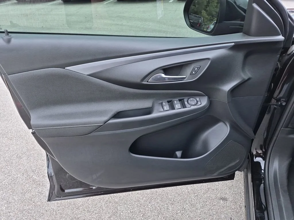 New 2026 Ebony Twilight Metallic Buick Preferred image 19