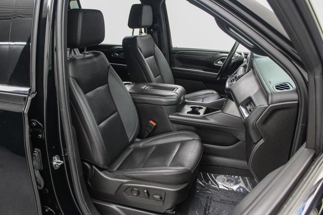 2024 Chevrolet Suburban LT - Photo 23