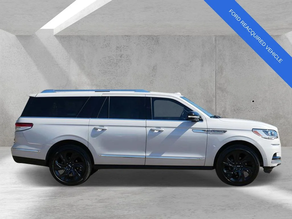 Used 2024 Lincoln Navigator Reserve L with VIN 5LMJJ3LG0REL17121 for sale in White Bear Lake, Minnesota