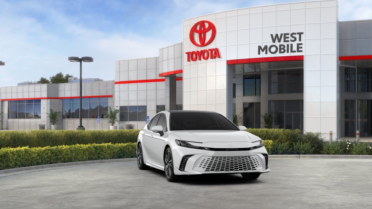 New 2027 Wind Chill Pearl <sup>1</sup> Toyota  XSE image 74