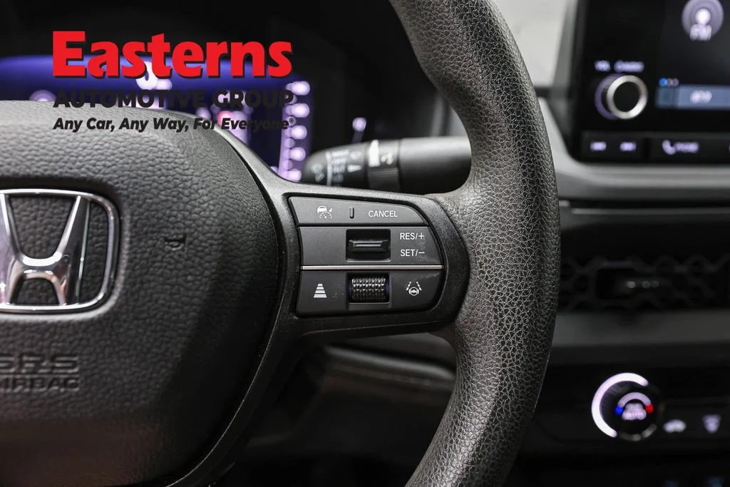 Used 2025 Black Honda LX image 16