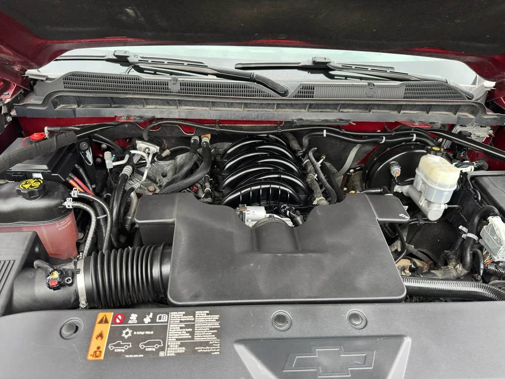 Used 2018 Cajun Red Tintcoat Chevrolet LTZ image 37