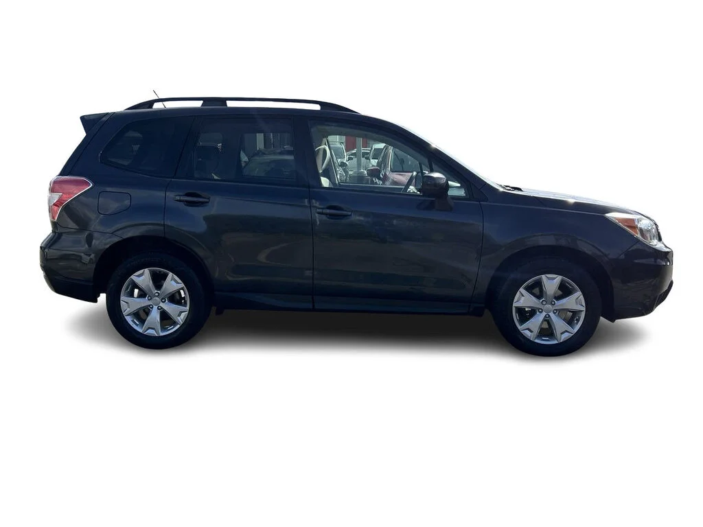 Used 2015 Dark Grey Metallic Subaru 2.5i Touring Package Local BC   Dilawri Certified image 16