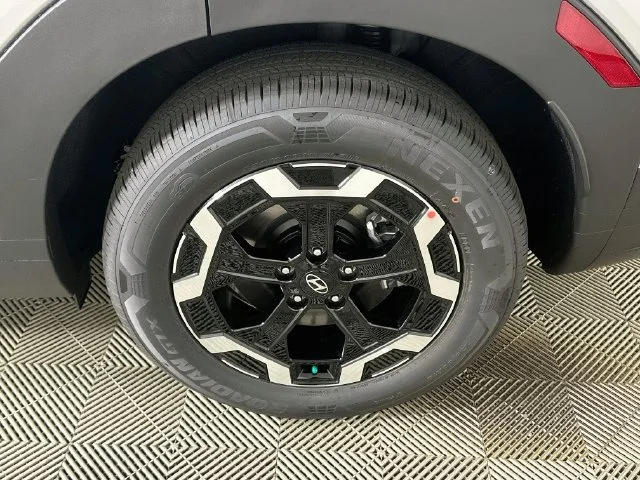 New 2027 Hyundai SANTA FE SE