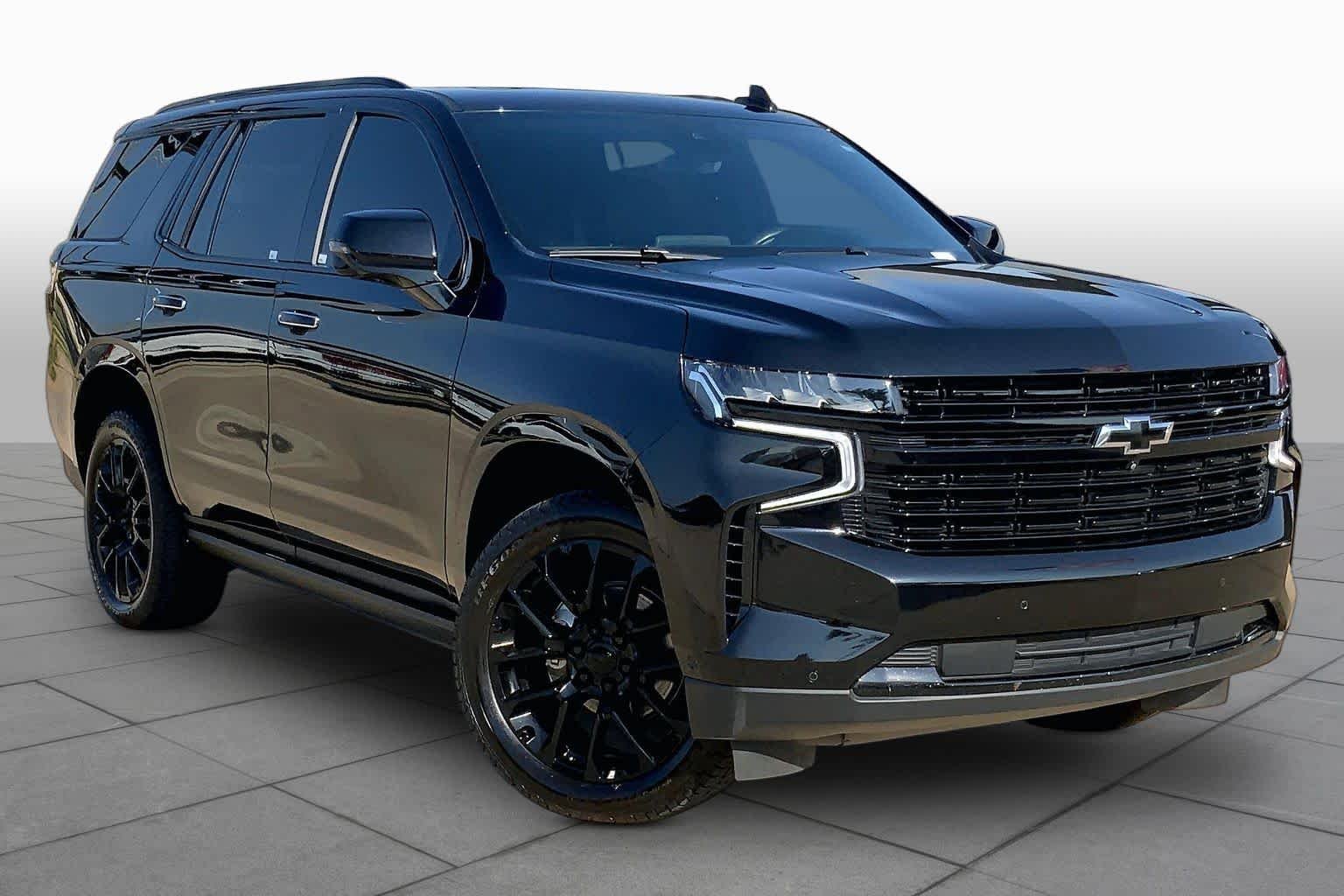 Used 2023 Black Chevrolet High Country image 3