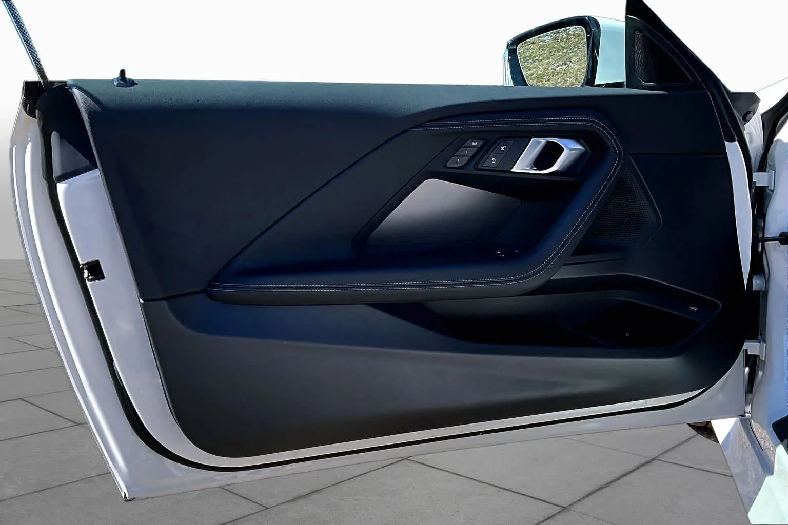 2025 BMW 2 Series 230i - Photo 11