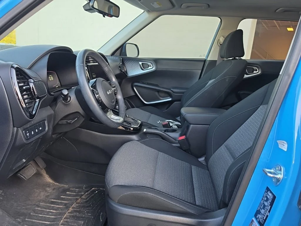 Used 2024 Blue Kia EX image 10