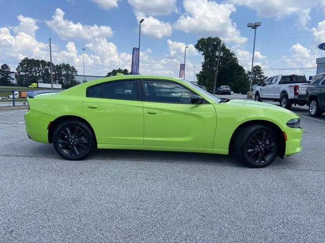 Certified Used 2023 Sublime Clearcoat Metallic Dodge SXT image 2
