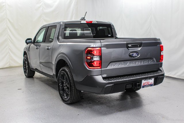 New 2026 Carbonized Gray Metallic Ford Lariat® image 5