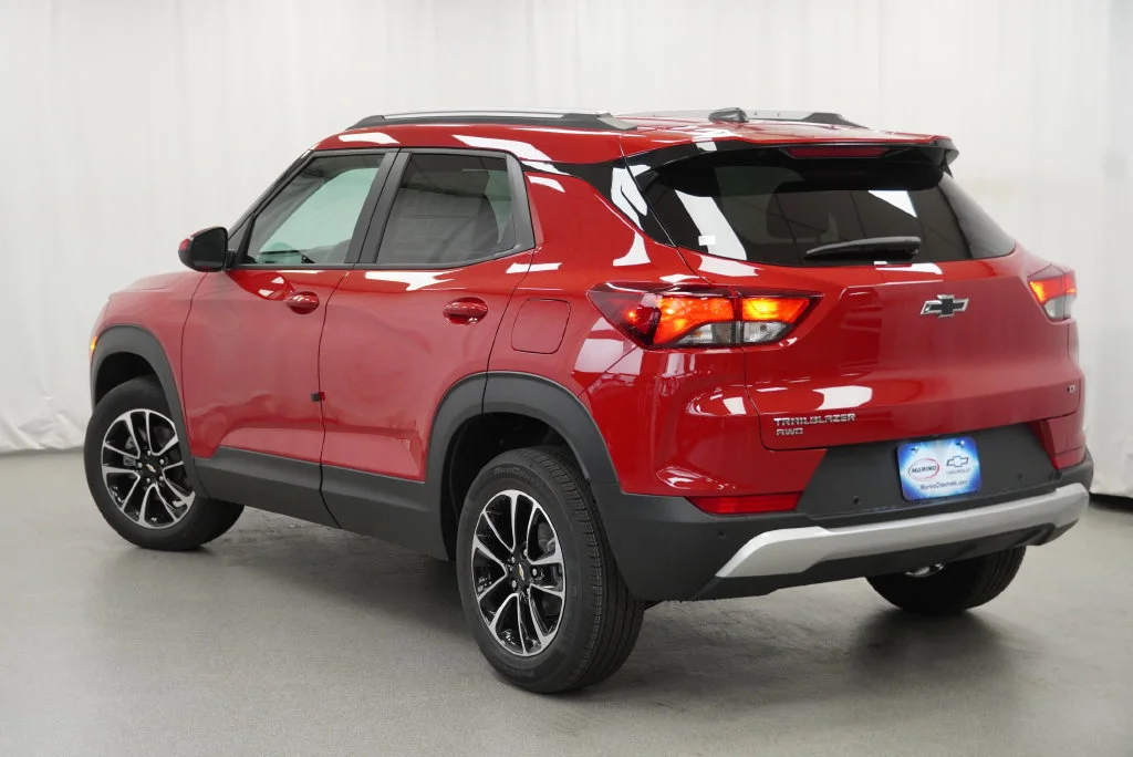 New 2026 Apex Red Chevrolet LT image 18