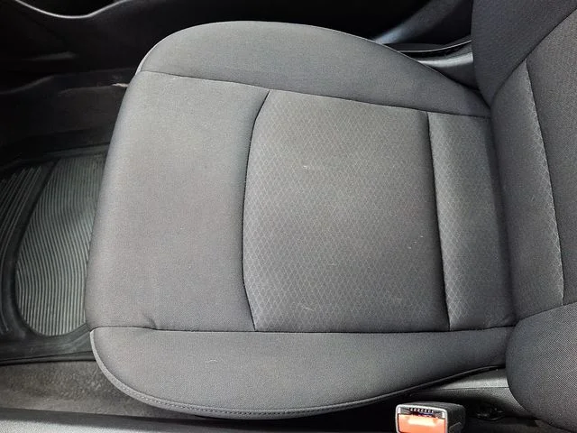 Used 2023 Gray Chevrolet LT image 27