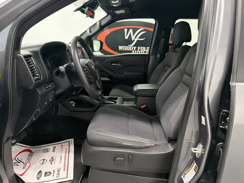 Used 2023 Gun Metallic Nissan SV image 9