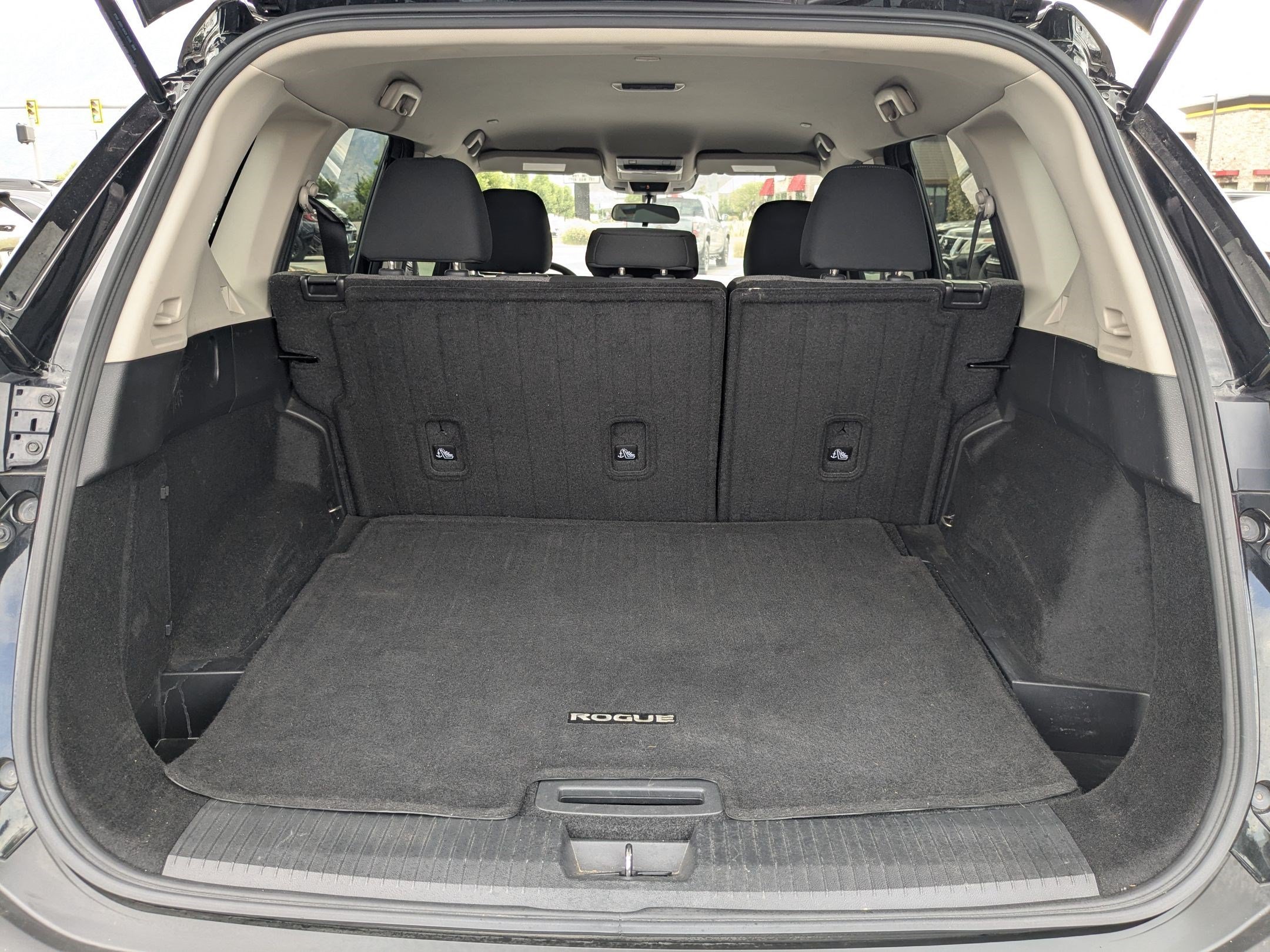 Used 2023 Super Black Nissan SV image 29