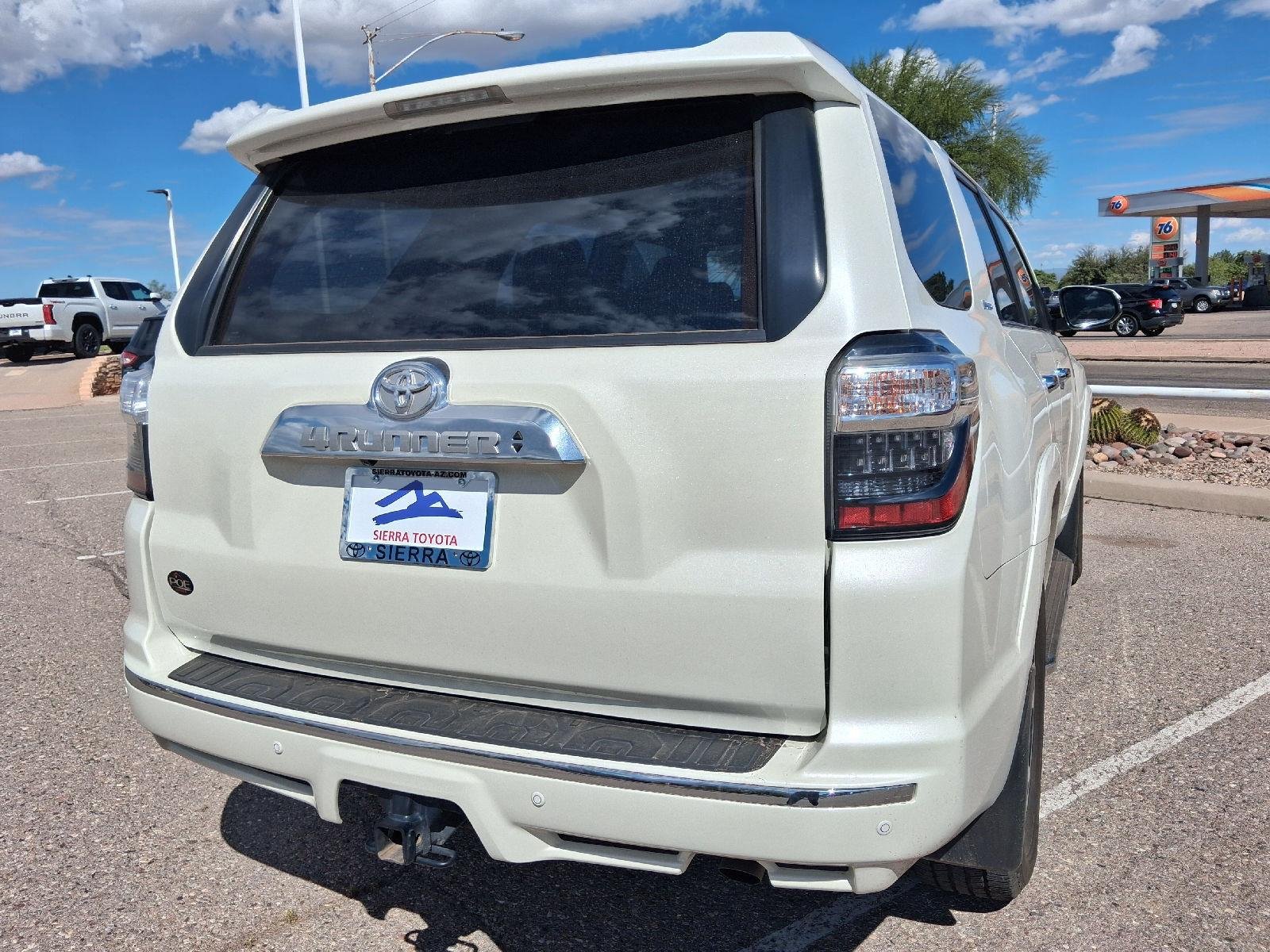 Used 2021 Blizzard Pearl Toyota Limited image 12