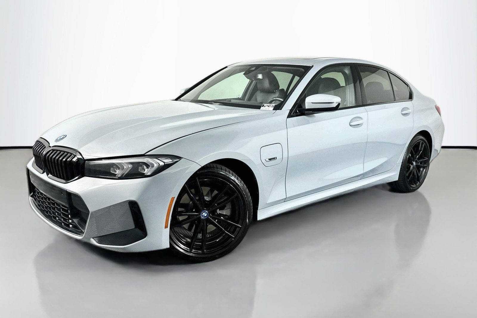 Used 2023 Brooklyn Grey Metallic BMW 330e image 1