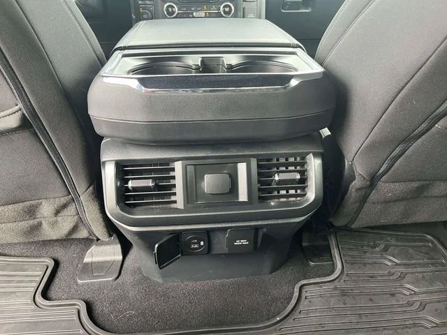 2023 Ford F-150 XLT - Photo 8