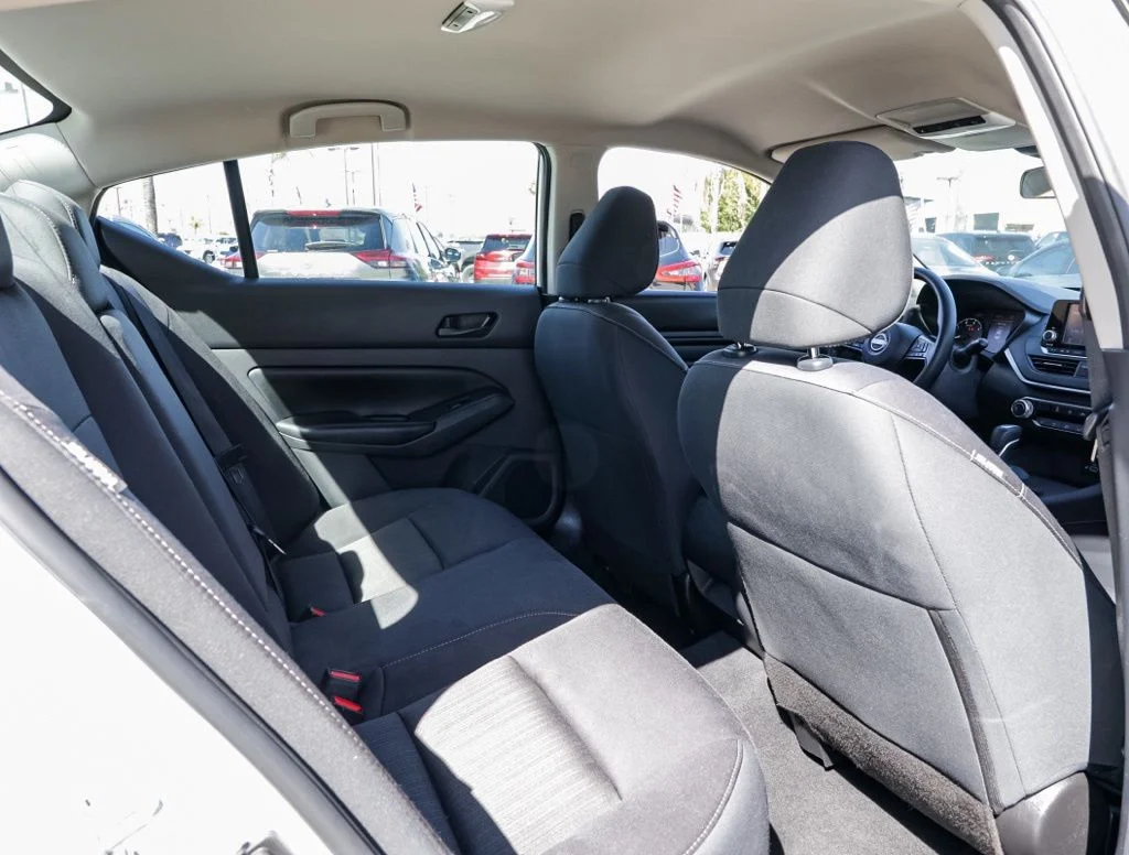 Used 2024 White Nissan 2.5 S image 20