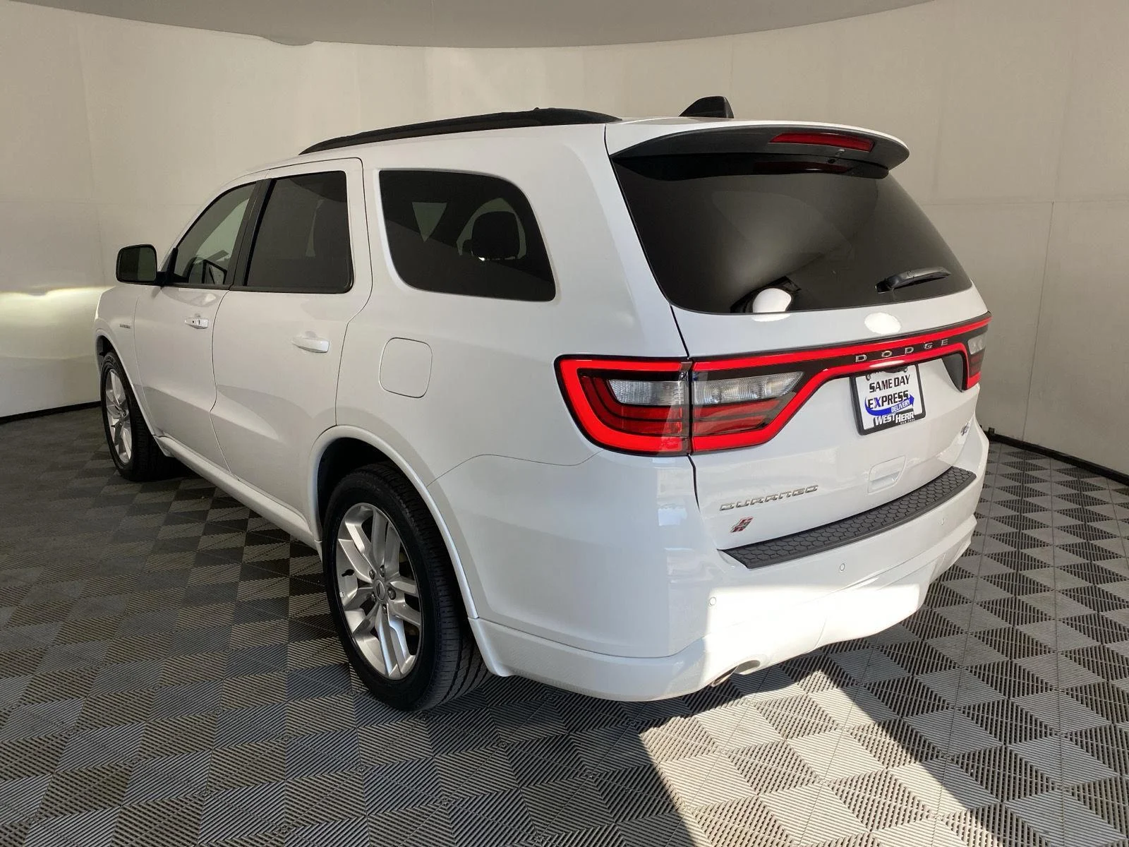 Used 2025 White Knuckle Dodge R/T image 5