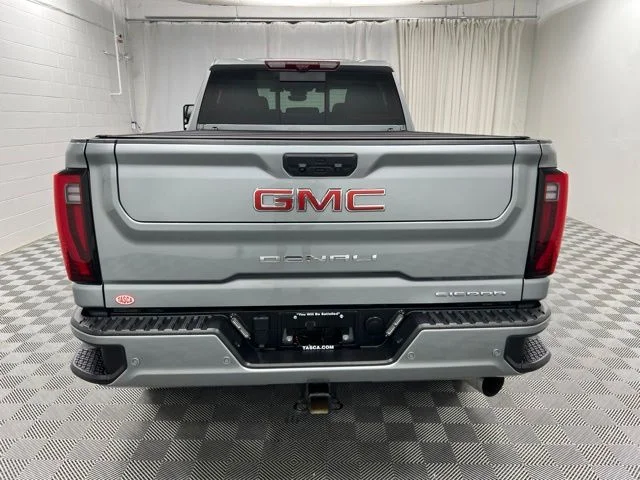 Used 2024 Silver GMC Denali image 7