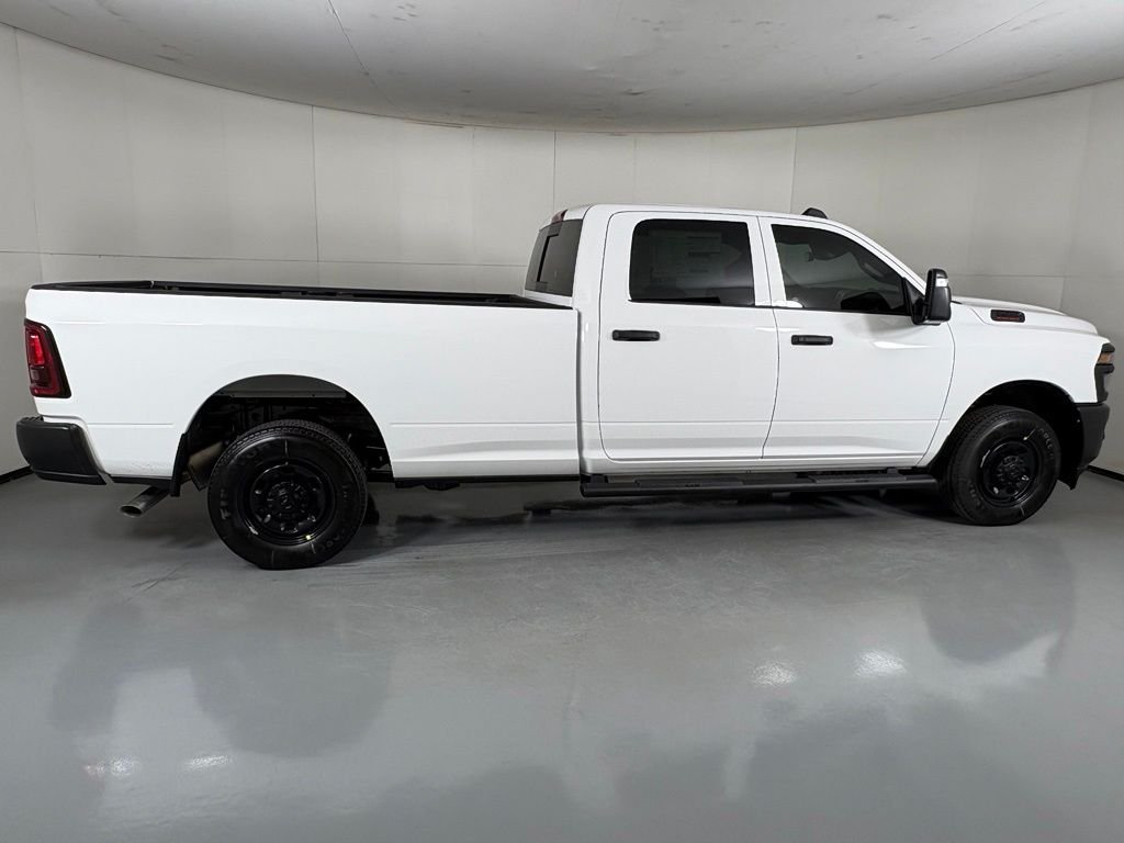 New 2026 Bright White Clear-Coat Exterior Paint RAM Tradesman image 8