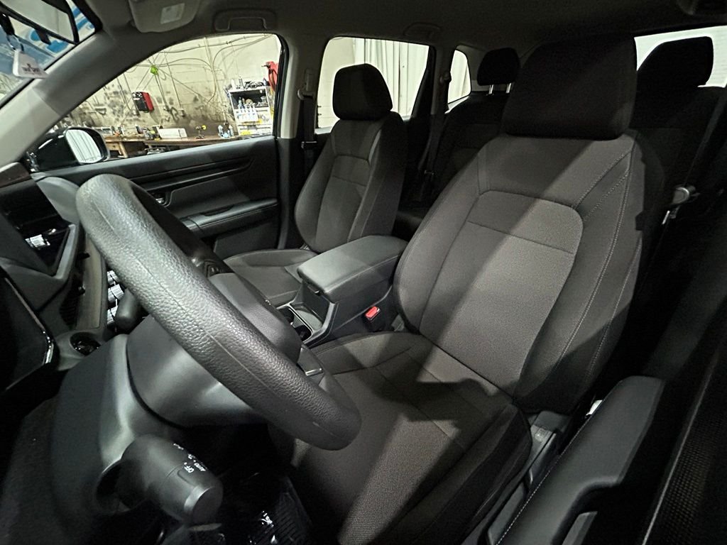 2026 Honda CR-V LX - Photo 25