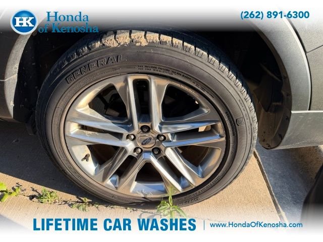 Used 2016 Magnetic Ford XLT image 3