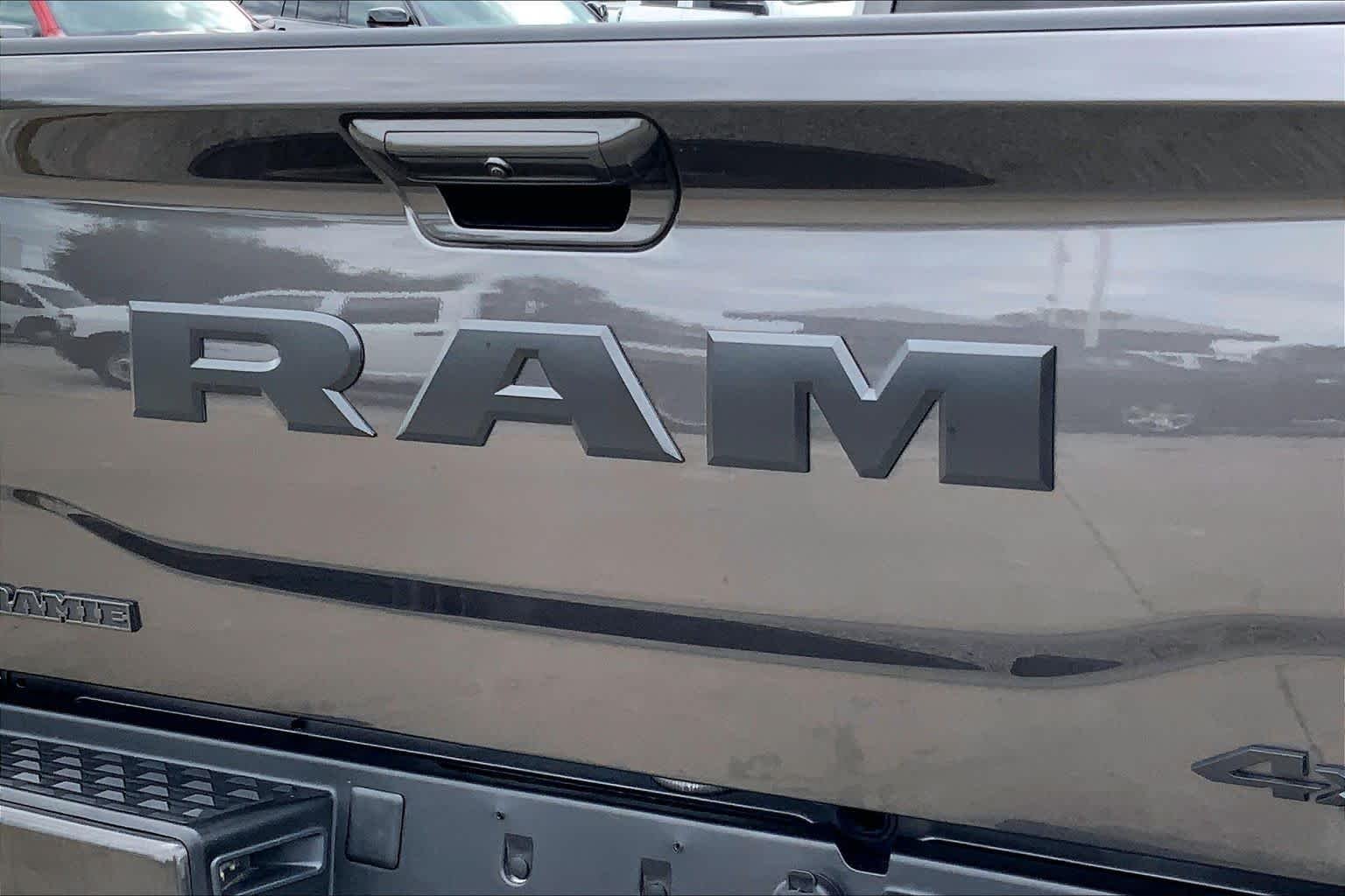 Used 2025 Granite Crystal Metallic Clearcoat Ram Laramie image 27