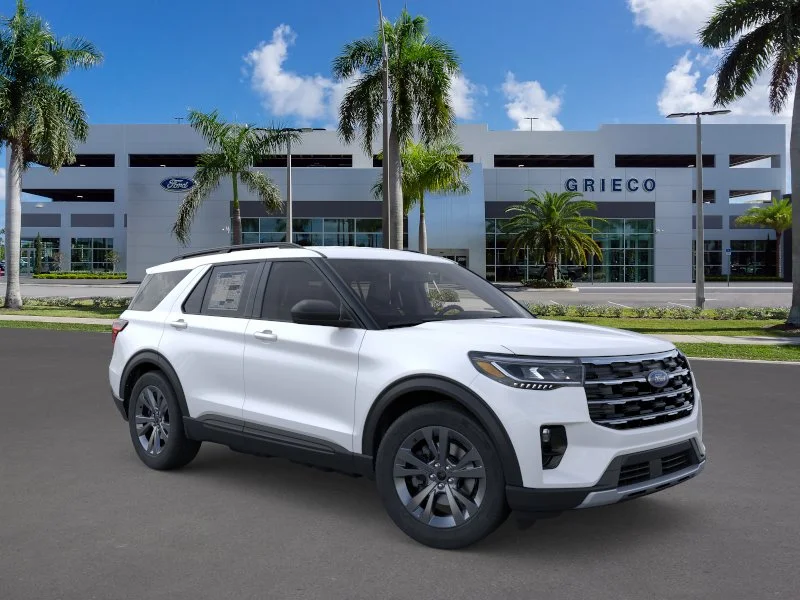 New 2026 Star White Metallic Tri-Coat Ford Active image 30