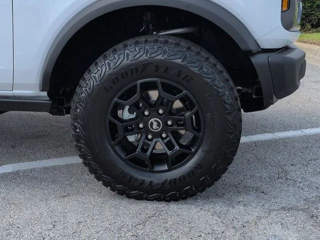 New 2026 Oxford White Ford Badlands® image 11