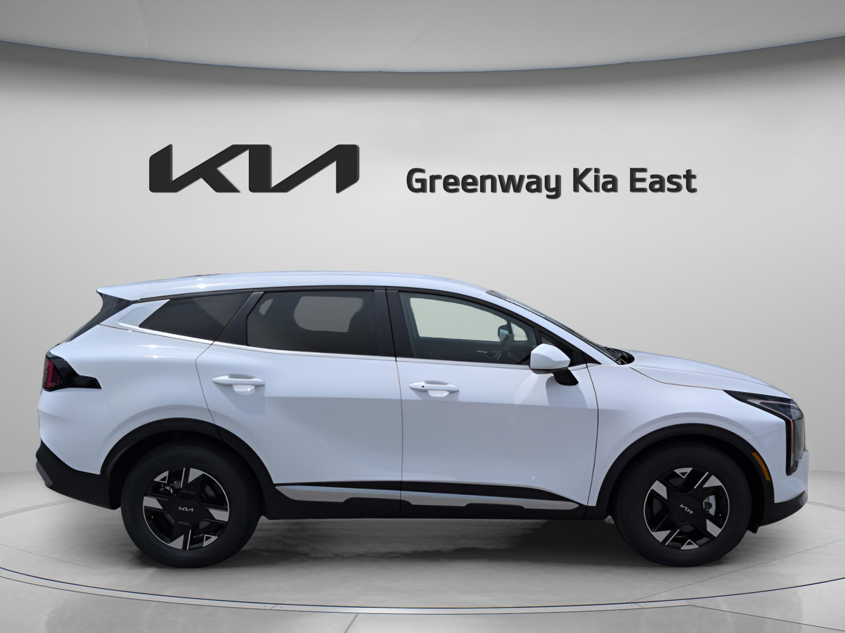 New 2026 Glacial White Kia LX image 4