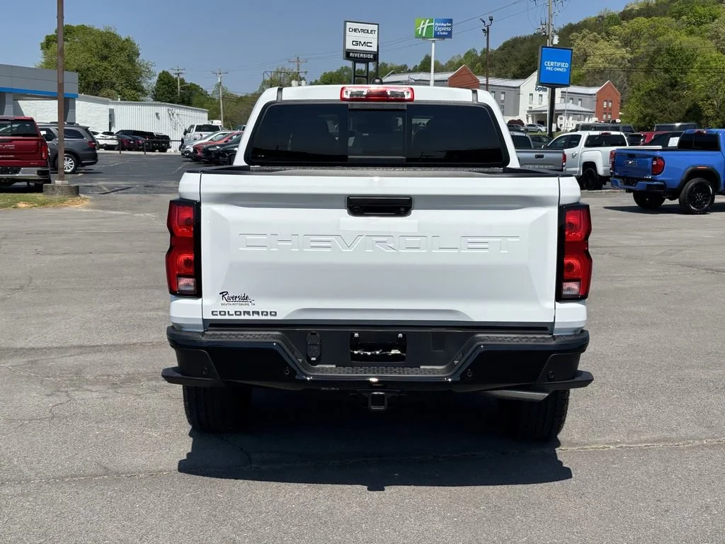 New 2026 Summit White Chevrolet Z71 image 7