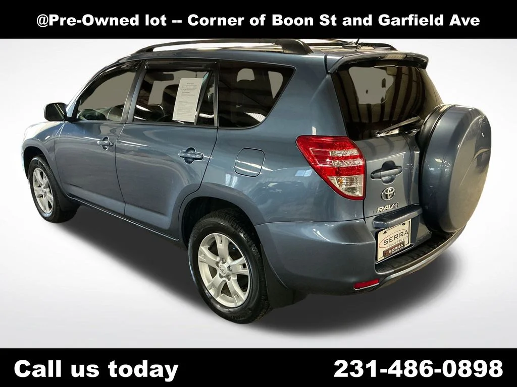 Used 2012 Blue Toyota Base image 3