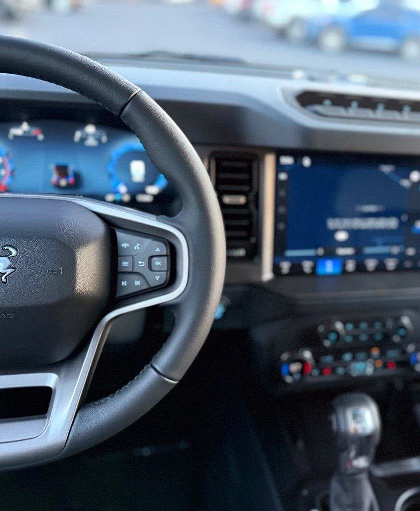 New 2026 Avalanche Gray Ford Badlands® image 17