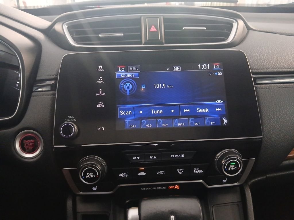 Used 2019 Silver Honda EX-L image 18