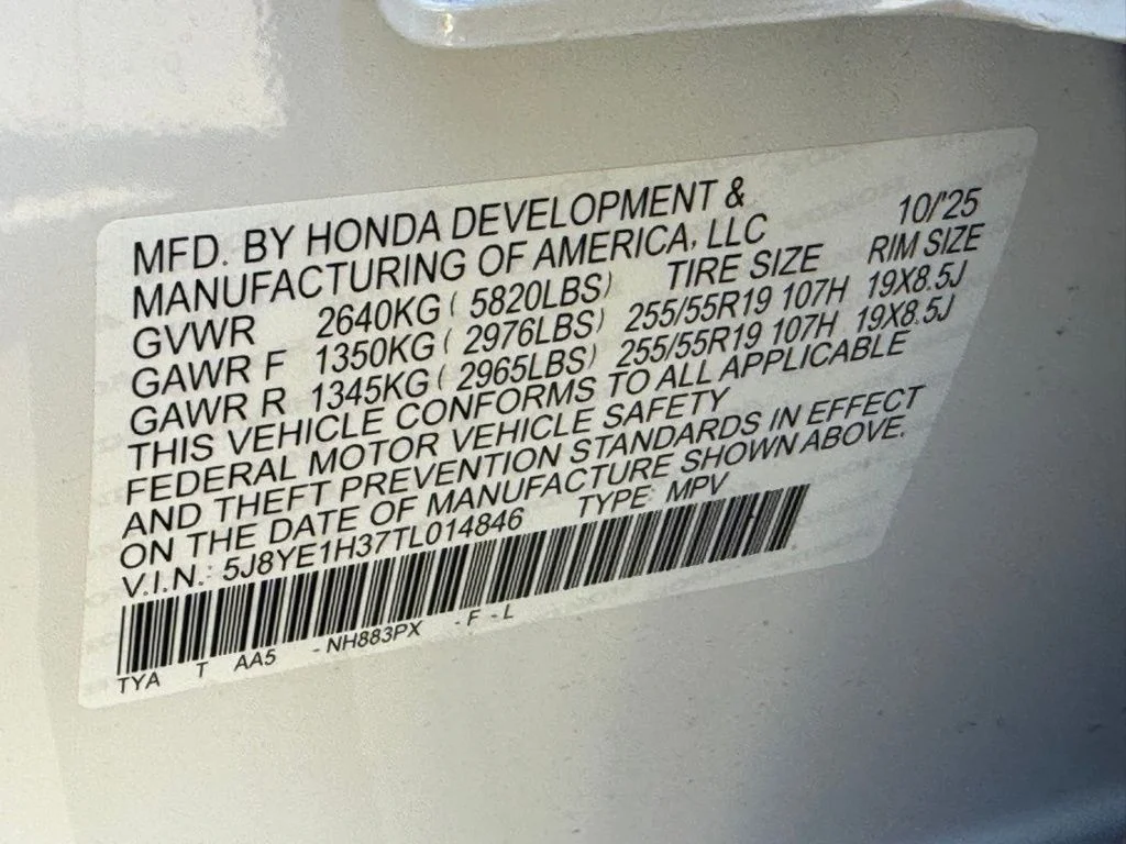 Certified Used 2026 Solar Silver Metallic Acura Base image 32