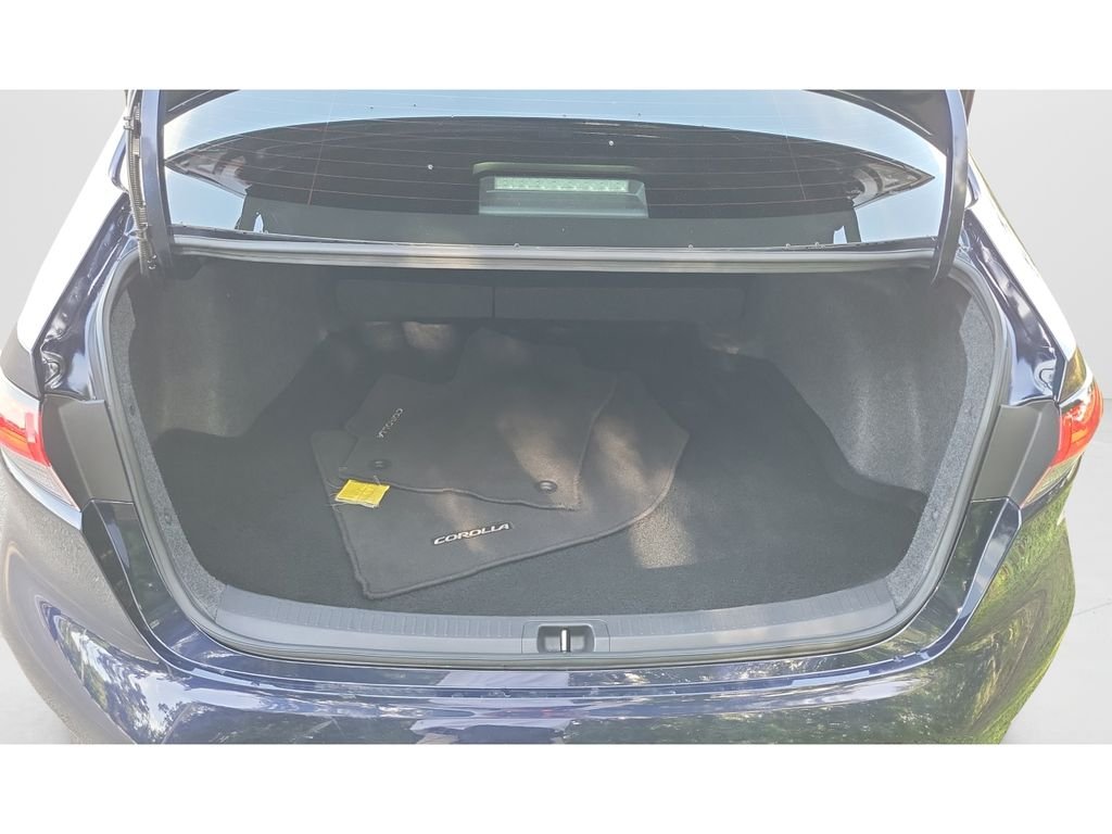 Certified Used 2025  Toyota LE image 12