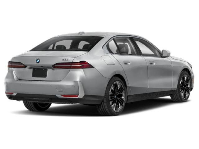 Used 2025 Black BMW 530i image 3