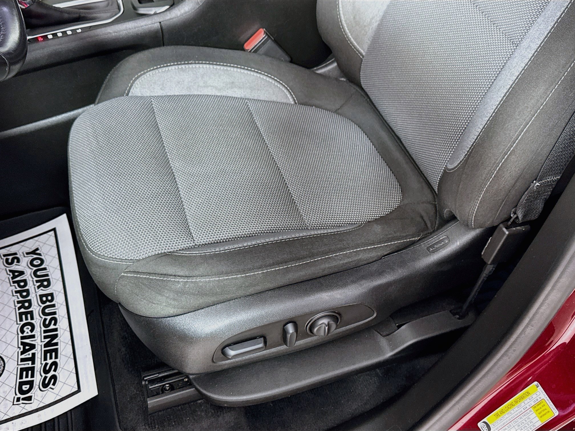 Used 2019 Cajun Red Tintcoat Chevrolet LT Cloth image 18