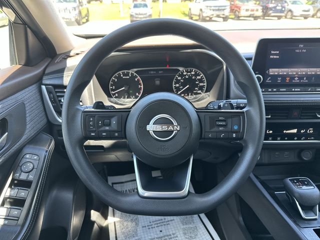 Used 2023 Black Nissan SV image 13