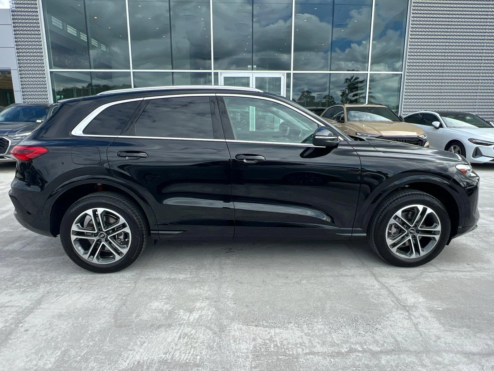 New 2026 Mythos Black Metallic Audi Premium Plus image 4