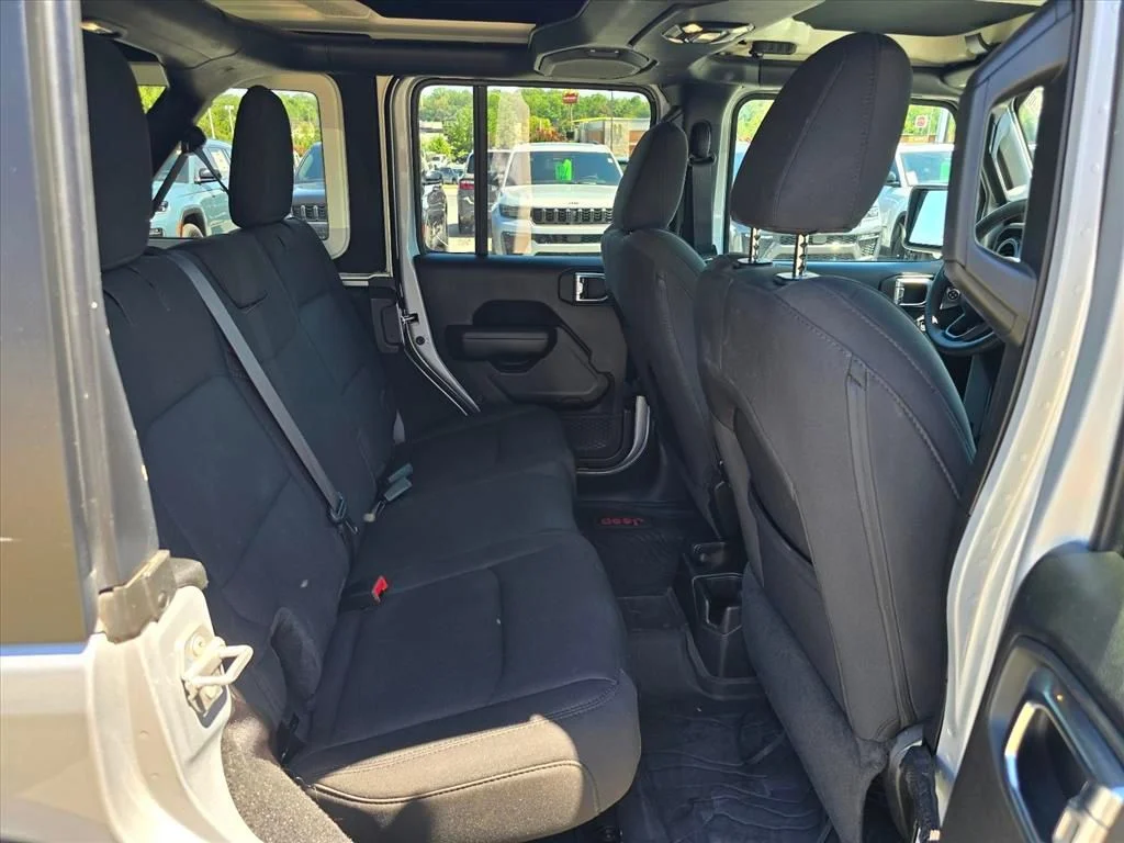Used 2023 Silver Jeep Sport image 11