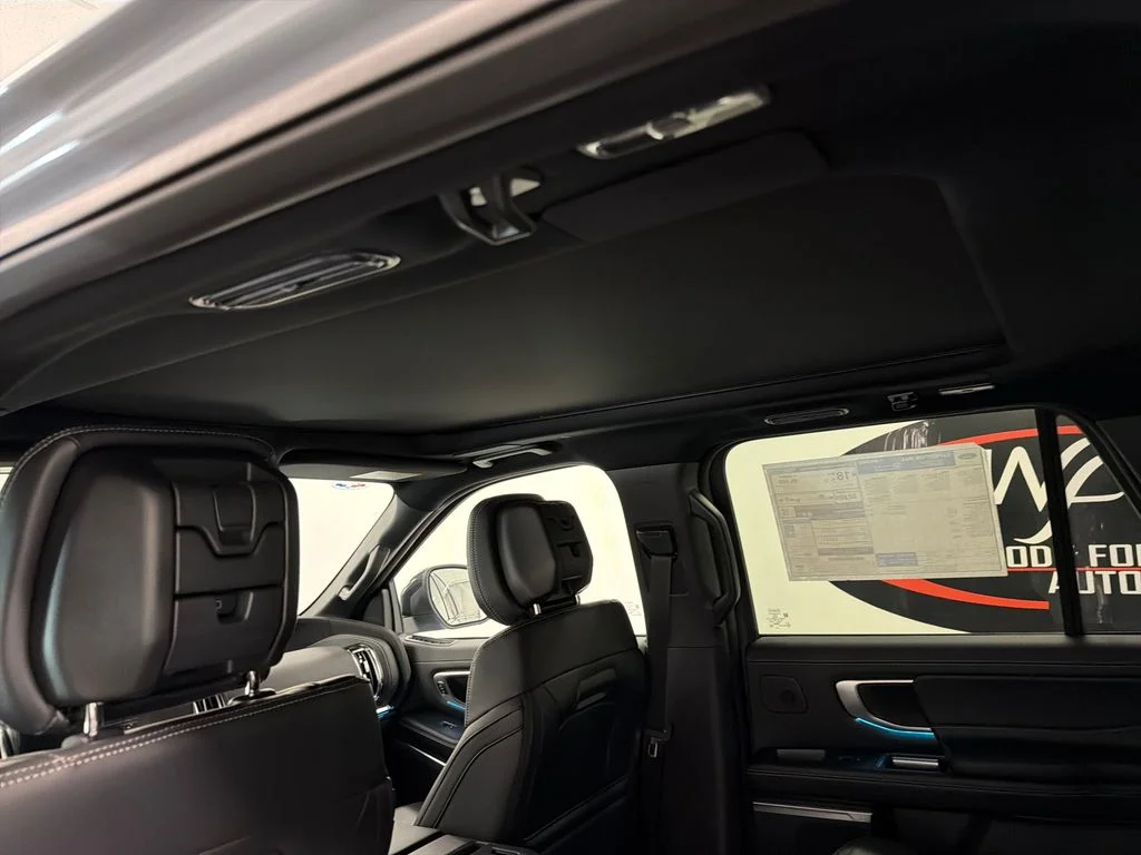 New 2027 Glacier Gray Metallic Tri-Coat Ford MAX Platinum image 12
