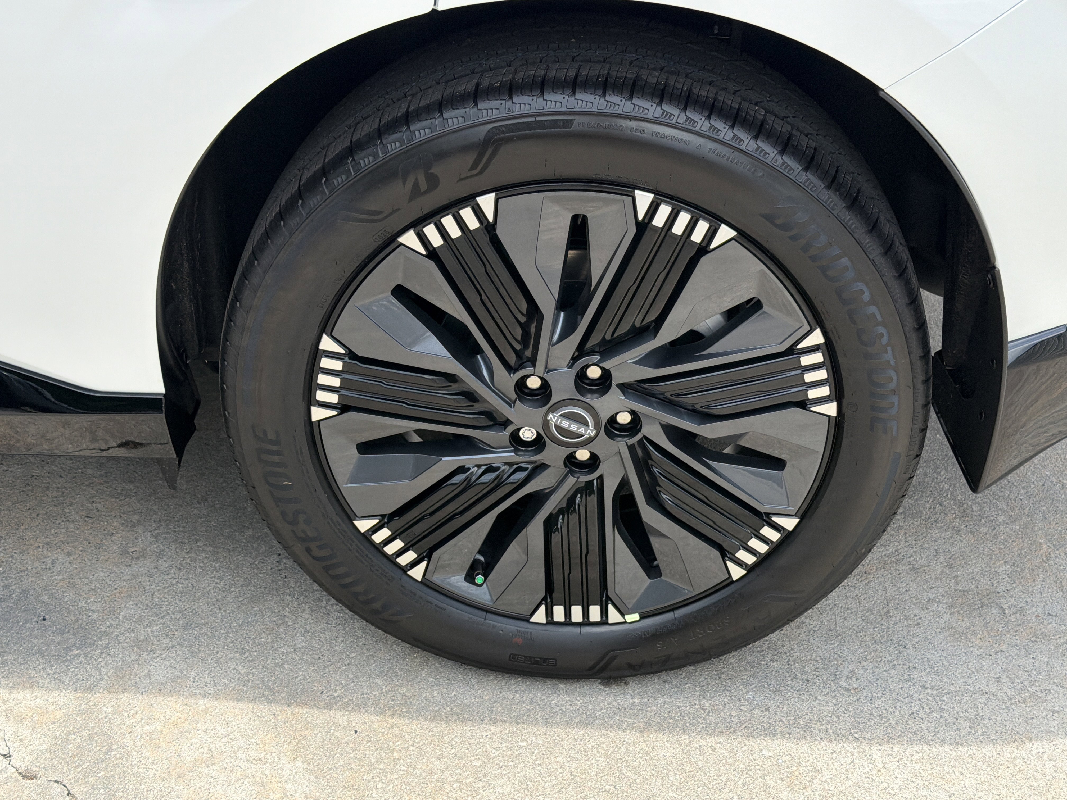 New 2026 Everest White Pearl Tricoat Nissan Platinum image 20